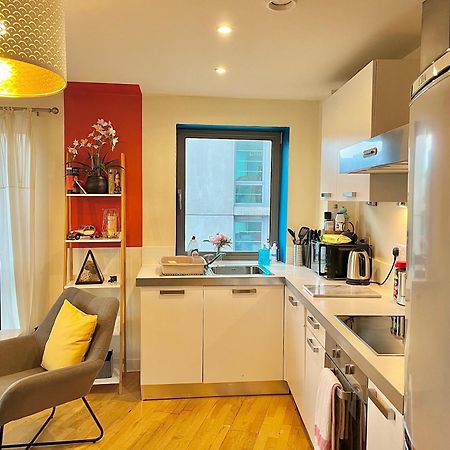 Skyview Apartment By Noknokstay - City Centre With Parking - Group, Family, Business Sheffield Ngoại thất bức ảnh