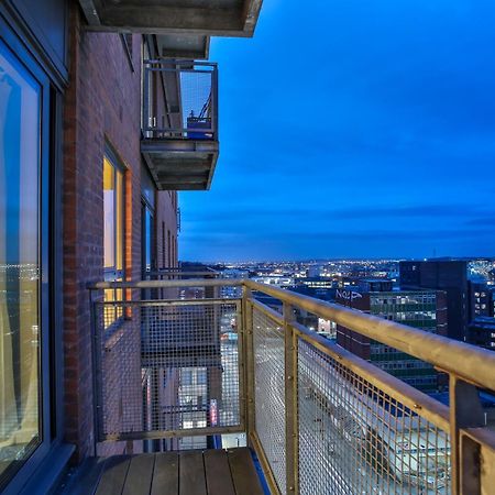 Skyview Apartment By Noknokstay - City Centre With Parking - Group, Family, Business Sheffield Ngoại thất bức ảnh