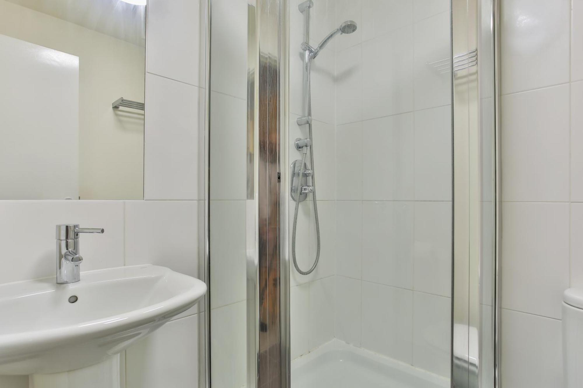 Skyview Apartment By Noknokstay - City Centre With Parking - Group, Family, Business Sheffield Ngoại thất bức ảnh