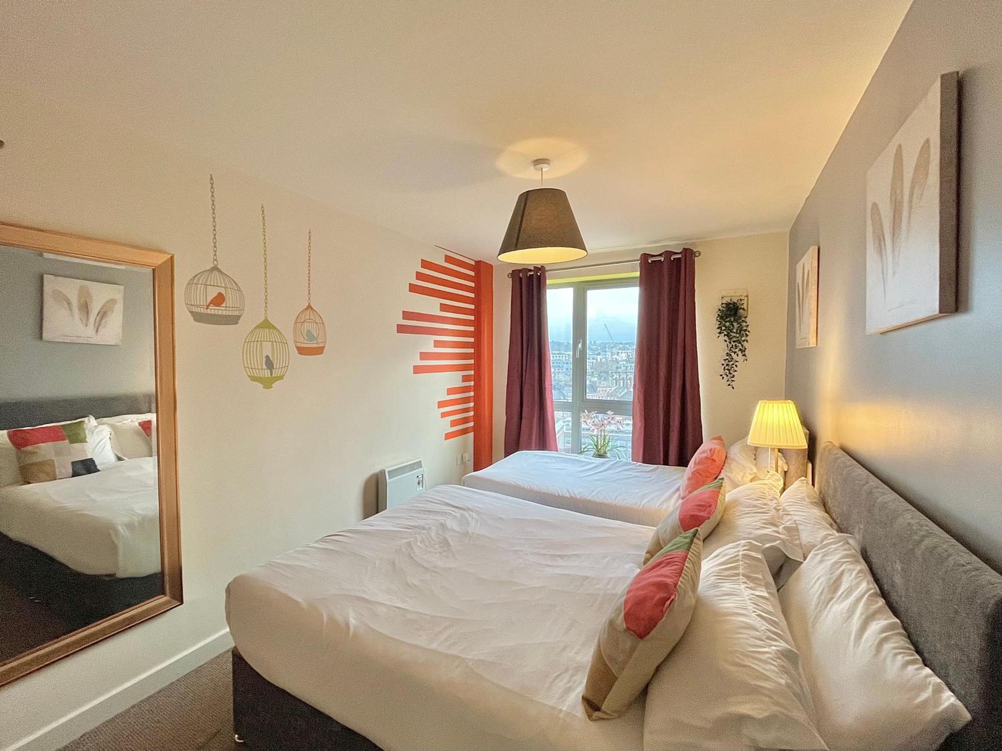 Skyview Apartment By Noknokstay - City Centre With Parking - Group, Family, Business Sheffield Ngoại thất bức ảnh