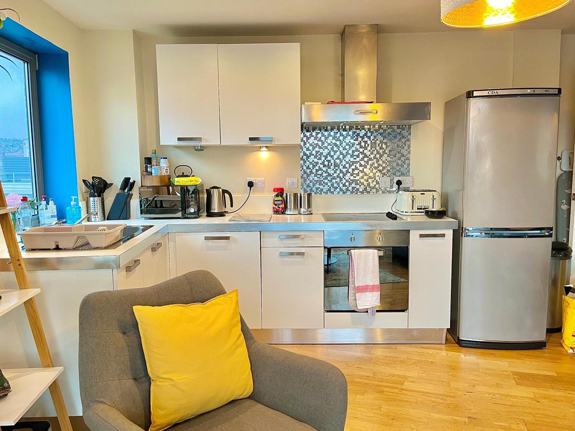 Skyview Apartment By Noknokstay - City Centre With Parking - Group, Family, Business Sheffield Ngoại thất bức ảnh