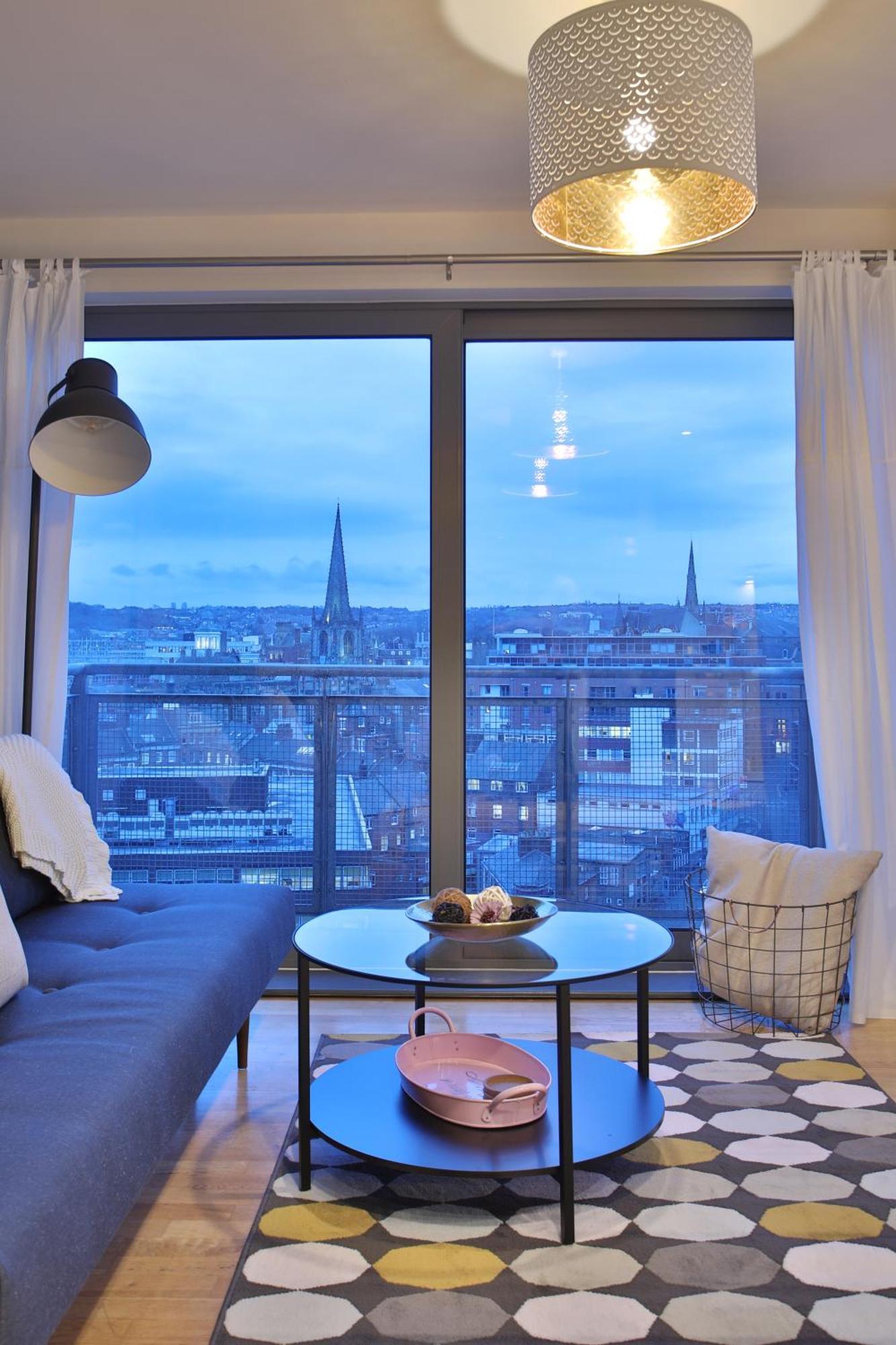 Skyview Apartment By Noknokstay - City Centre With Parking - Group, Family, Business Sheffield Ngoại thất bức ảnh