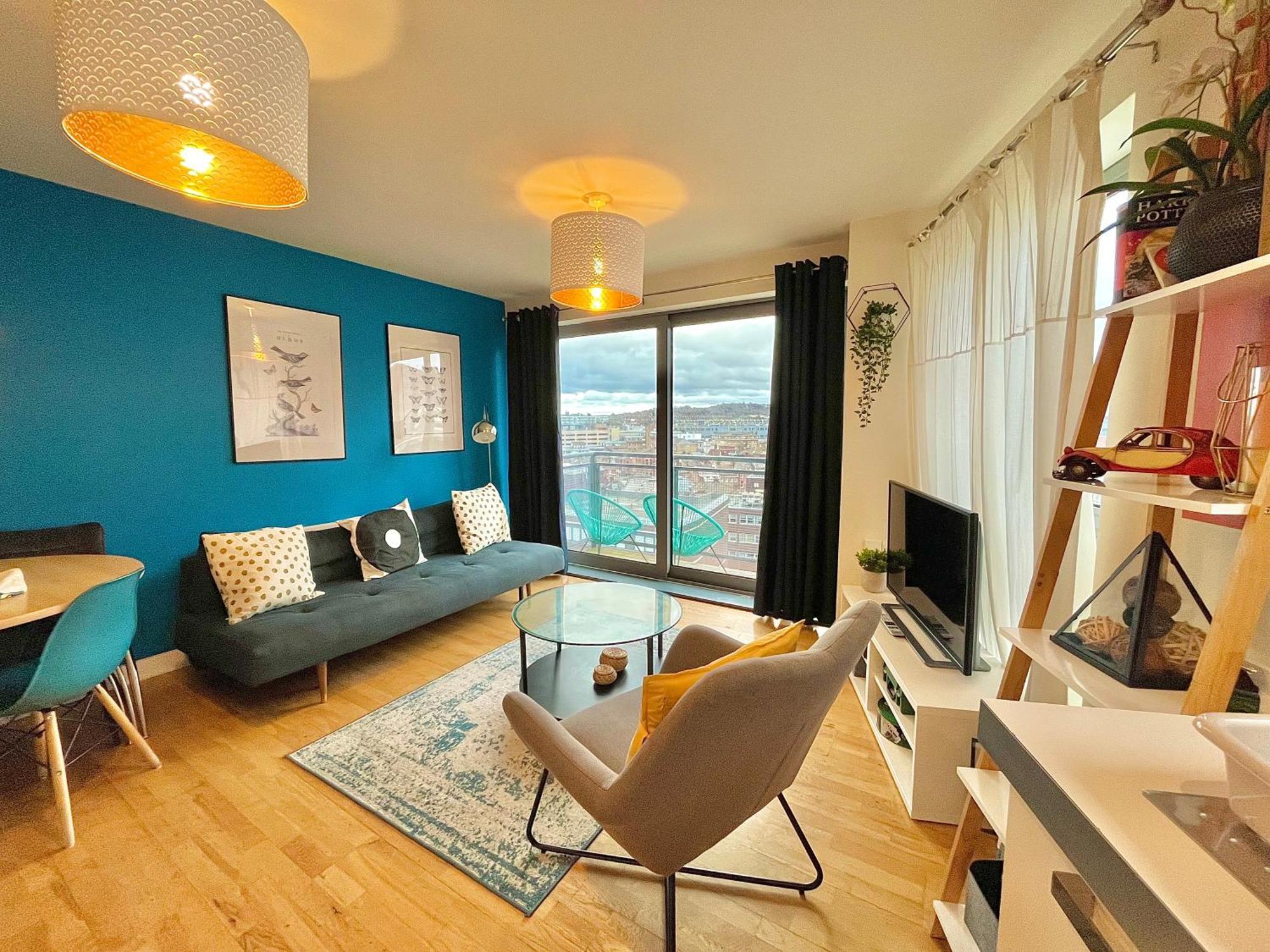 Skyview Apartment By Noknokstay - City Centre With Parking - Group, Family, Business Sheffield Ngoại thất bức ảnh